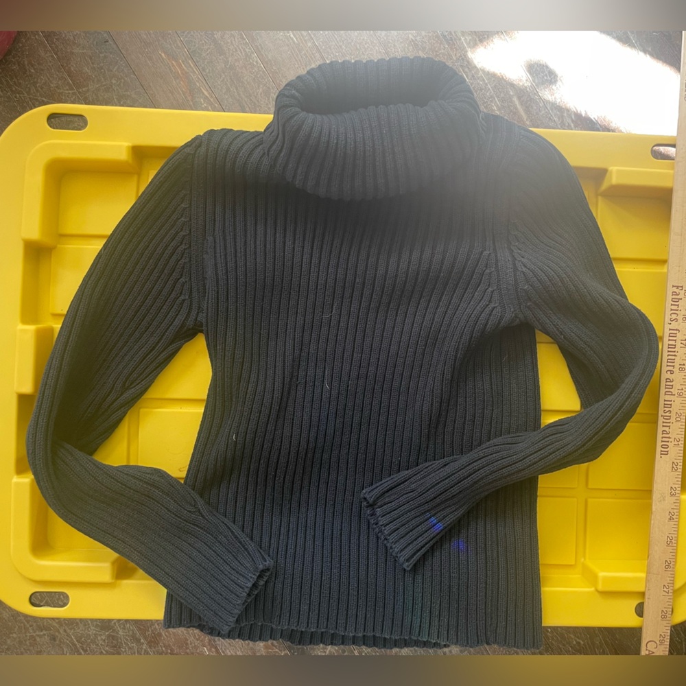 Black 100% cotton turtleneck sweater from the GAP. Size L. Large